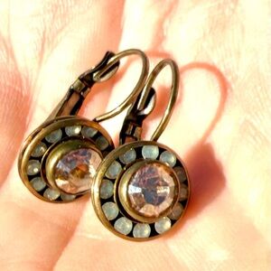Liz Palacios Vintage Crystal Earrings – Round Filigree Design
